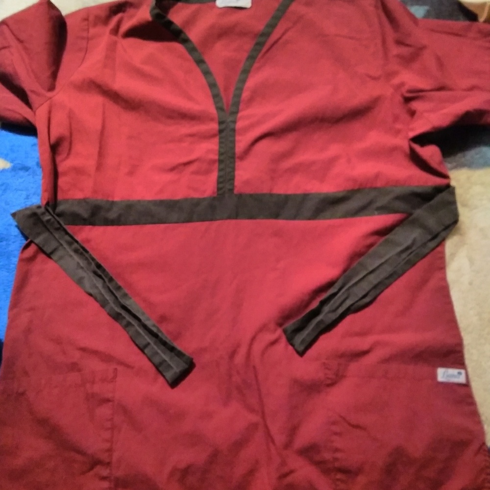 Liana Maroon and black maternity scrub top